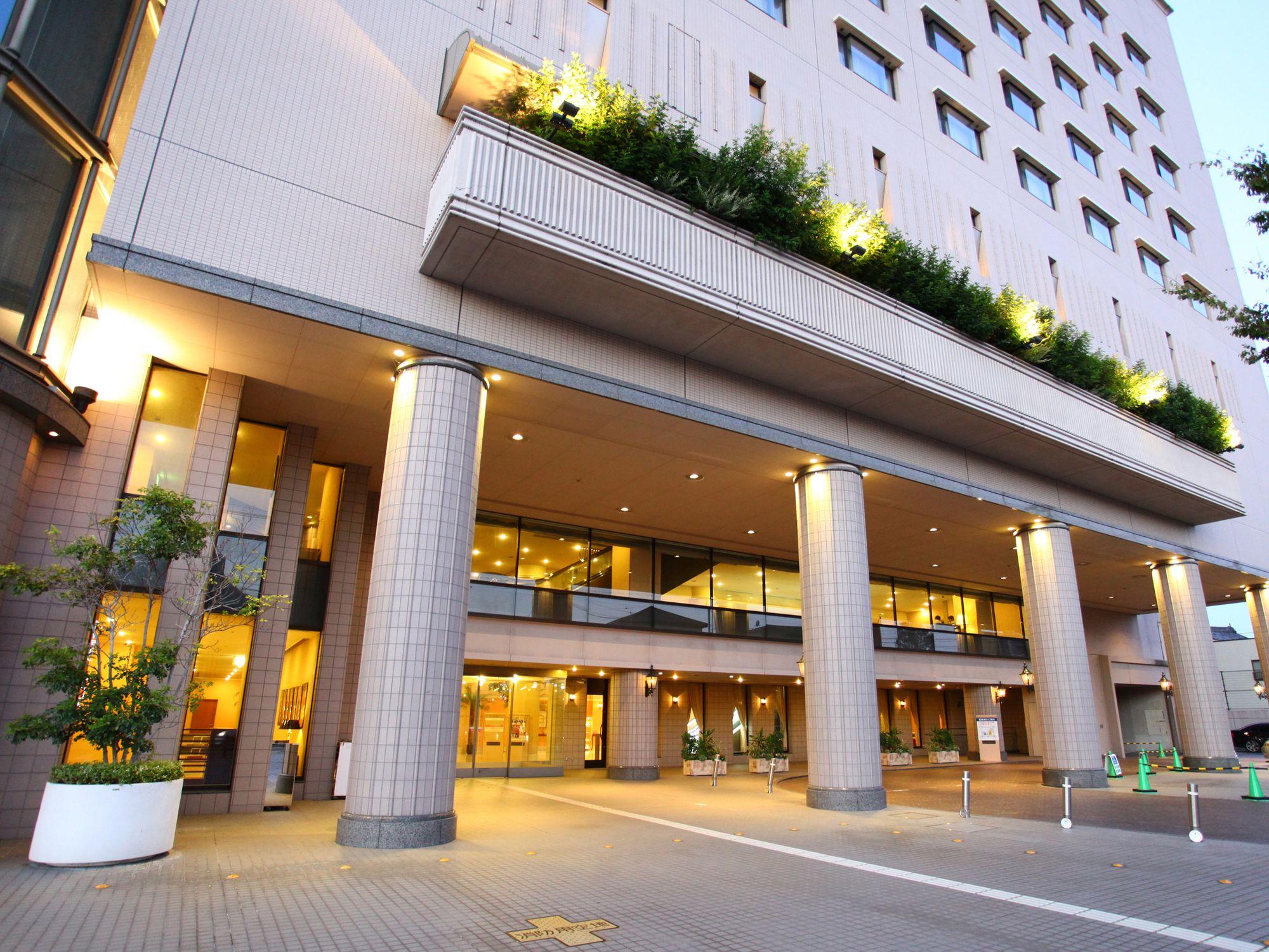 Hotel Crown Palais Chiryu Exterior photo